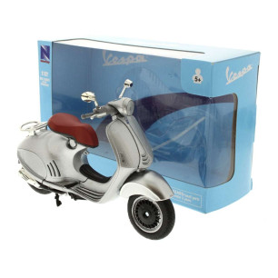 Vespa 946 1:12